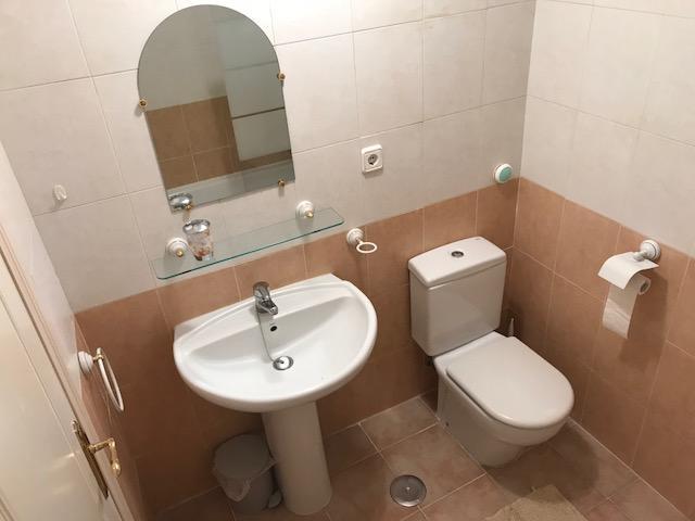2236-Lovely Groundfloor With Pool View Casares Eksteriør bilde