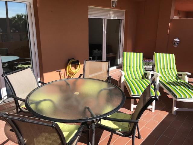 2236-Lovely Groundfloor With Pool View Casares Eksteriør bilde